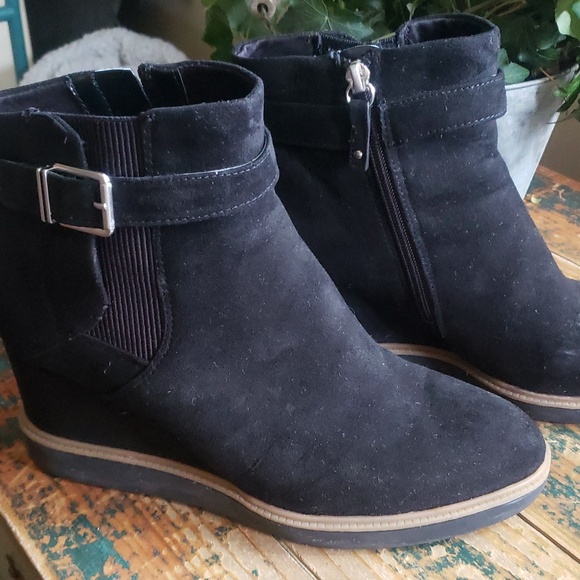 Black booties - Picture 5 of 7